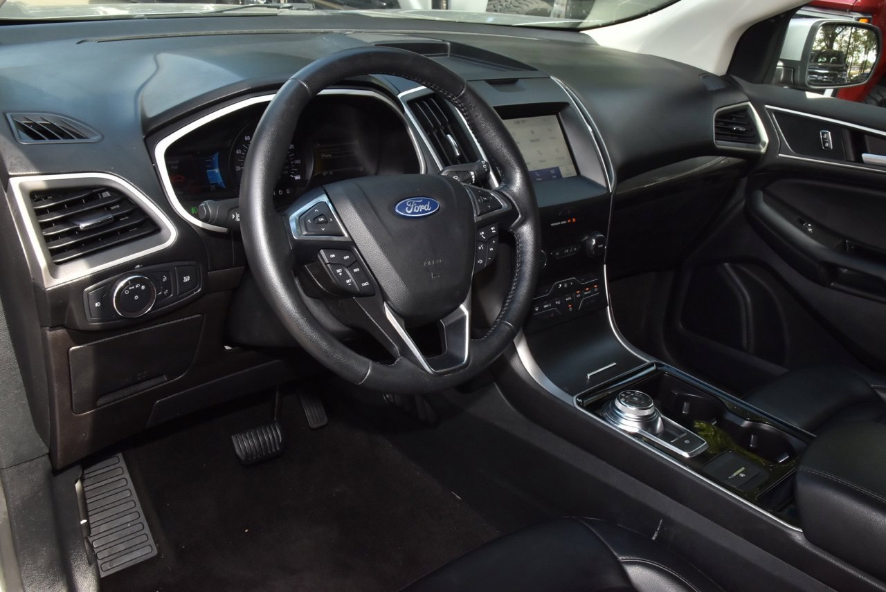 Used 2020 Ford Edge SEL FWD image 32