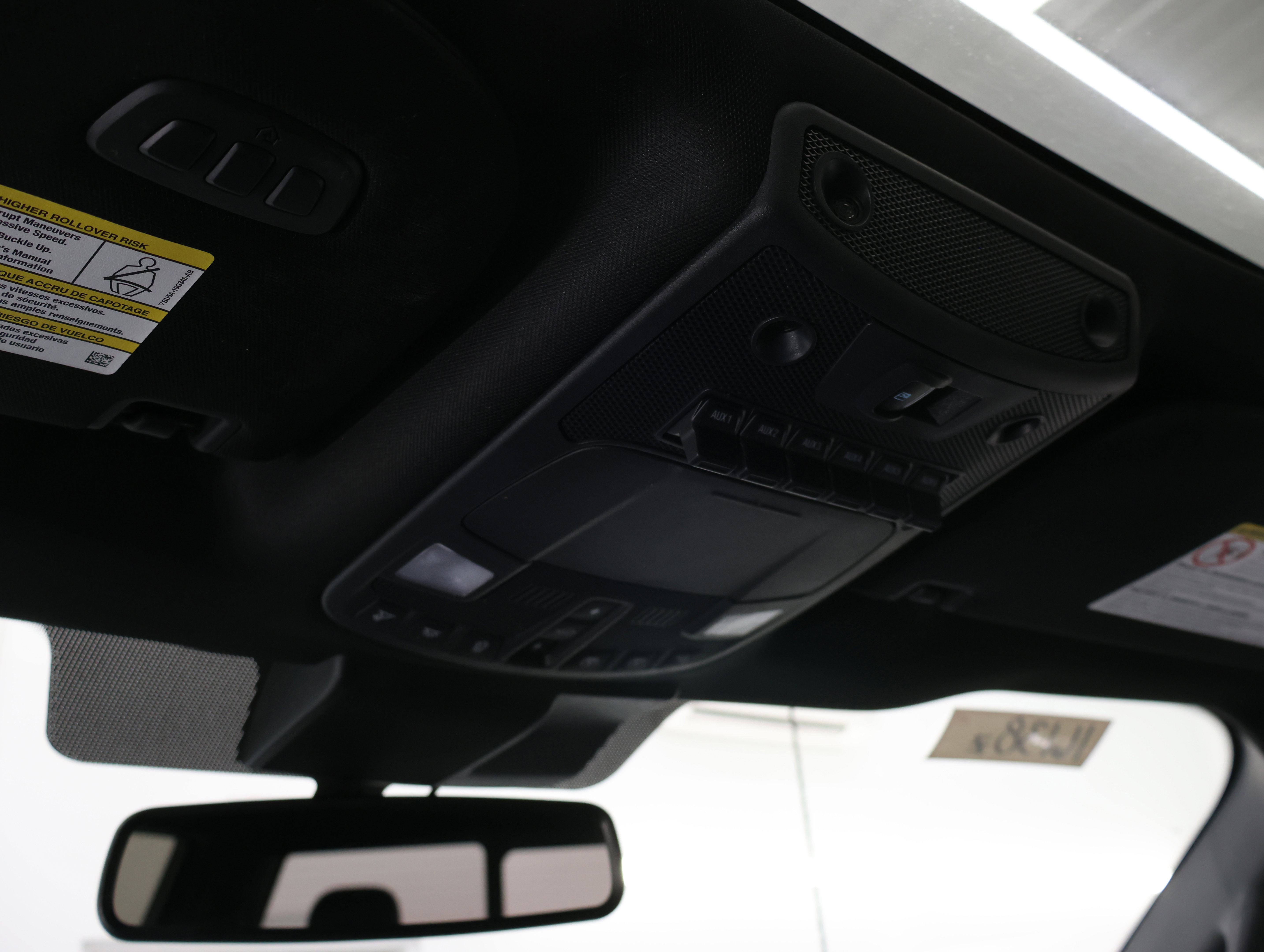 Used 2022 Ford F350 Platinum AWD/4WD image 11