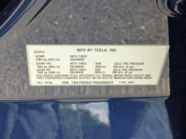 Used 2024 Tesla Model Y Long Range AWD/4WD image 24