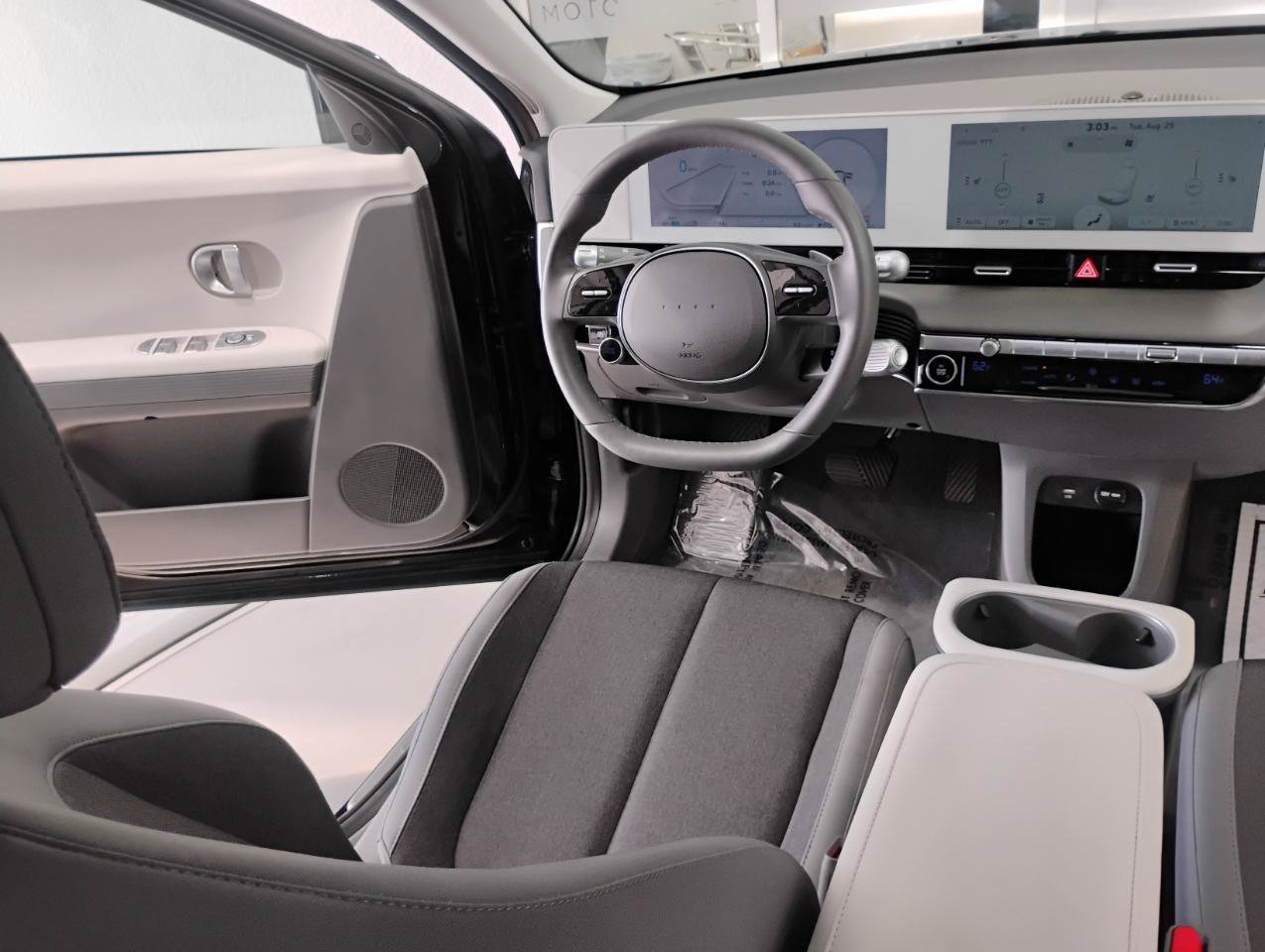 Used 2024 Hyundai Ioniq 5 SEL RWD image 74