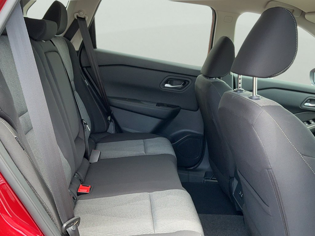 New 2026 Nissan Rogue SV FWD image 12