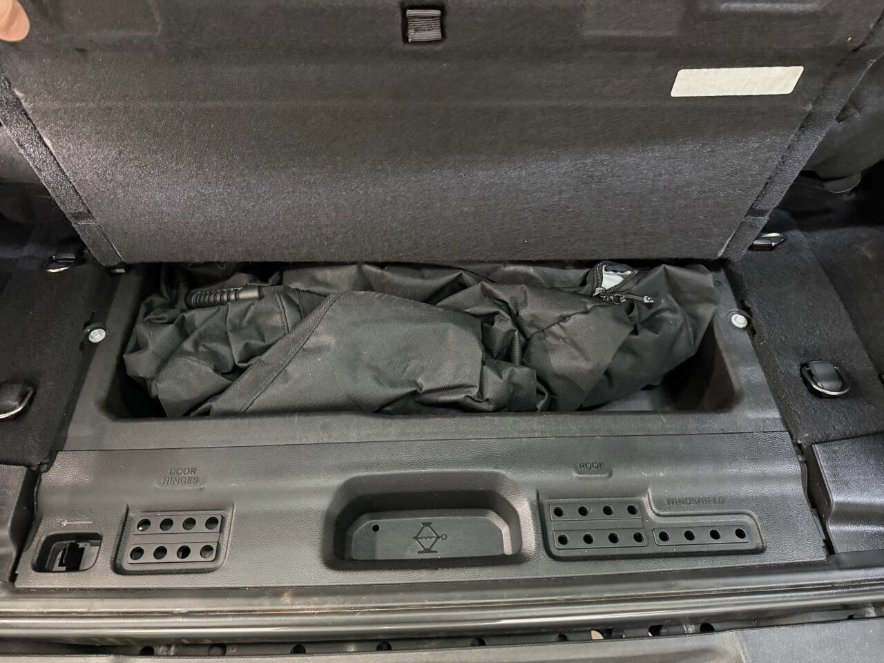 Used 2019 Jeep Wrangler Sport image 44