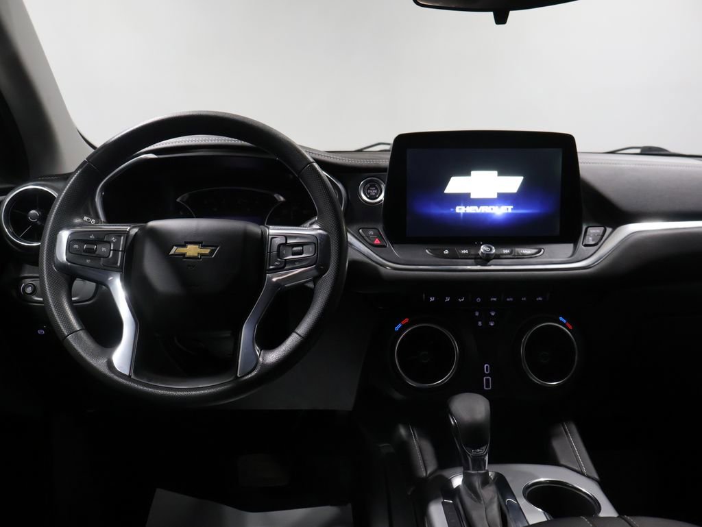 Used 2023 Chevrolet Blazer LT image 16