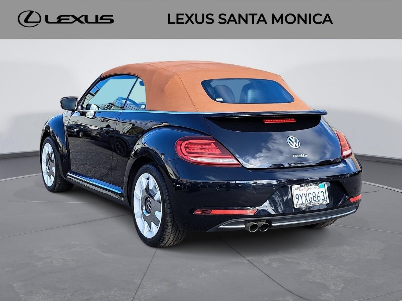 Used 2019 Volkswagen Beetle 2.0T Final Edition SEL FWD image 7