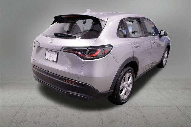 Certified 2023 Honda HR-V LX image 6