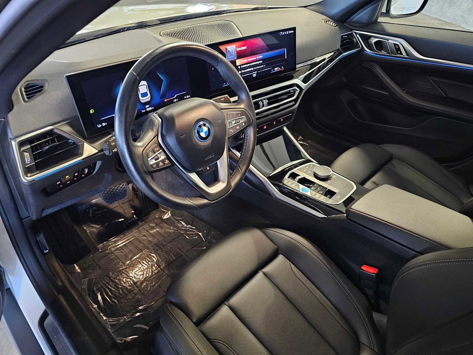Used 2023 BMW i4 eDrive35 RWD image 2