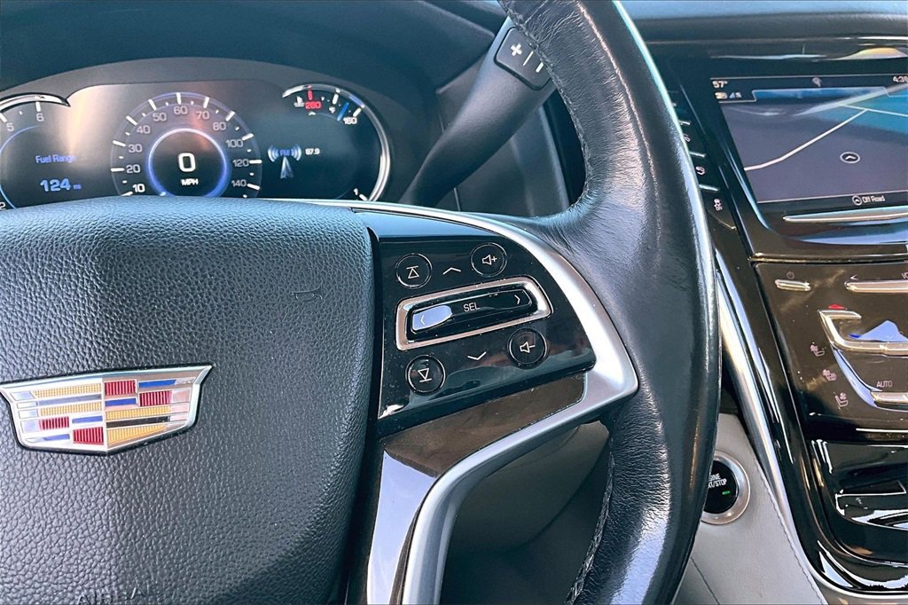 Used 2019 Cadillac Escalade Premium Luxury image 21