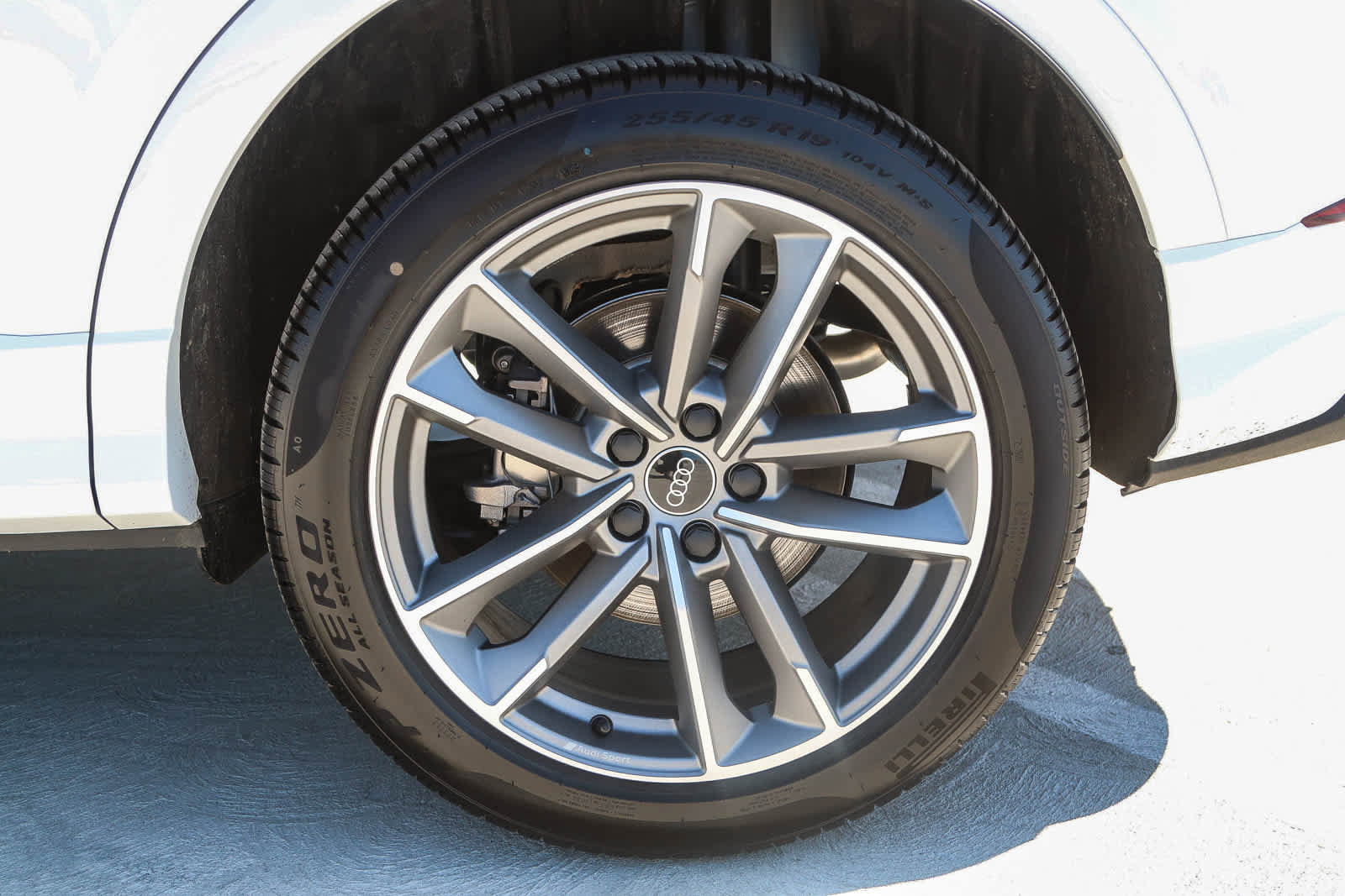 New 2025 Audi Q3 2.0T Premium image 13