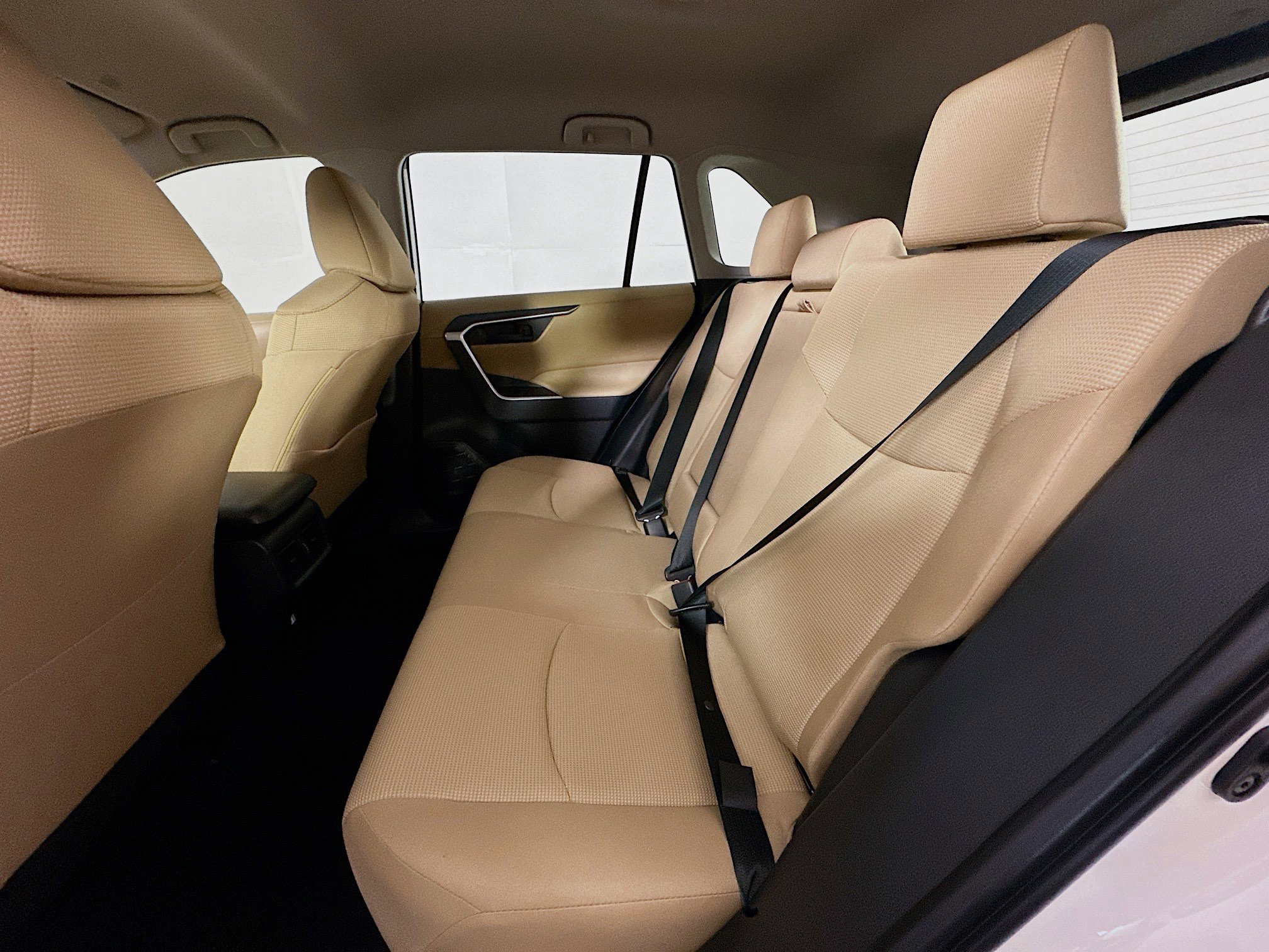 Used 2025 Toyota RAV4 LE image 25