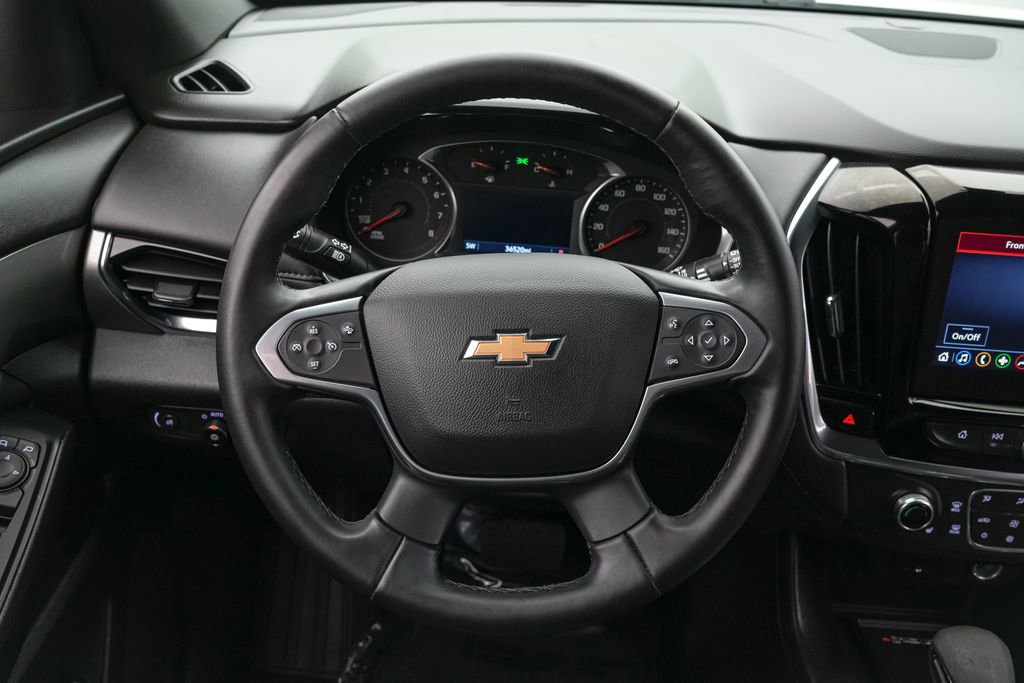 Used 2023 Chevrolet Traverse LT FWD image 13