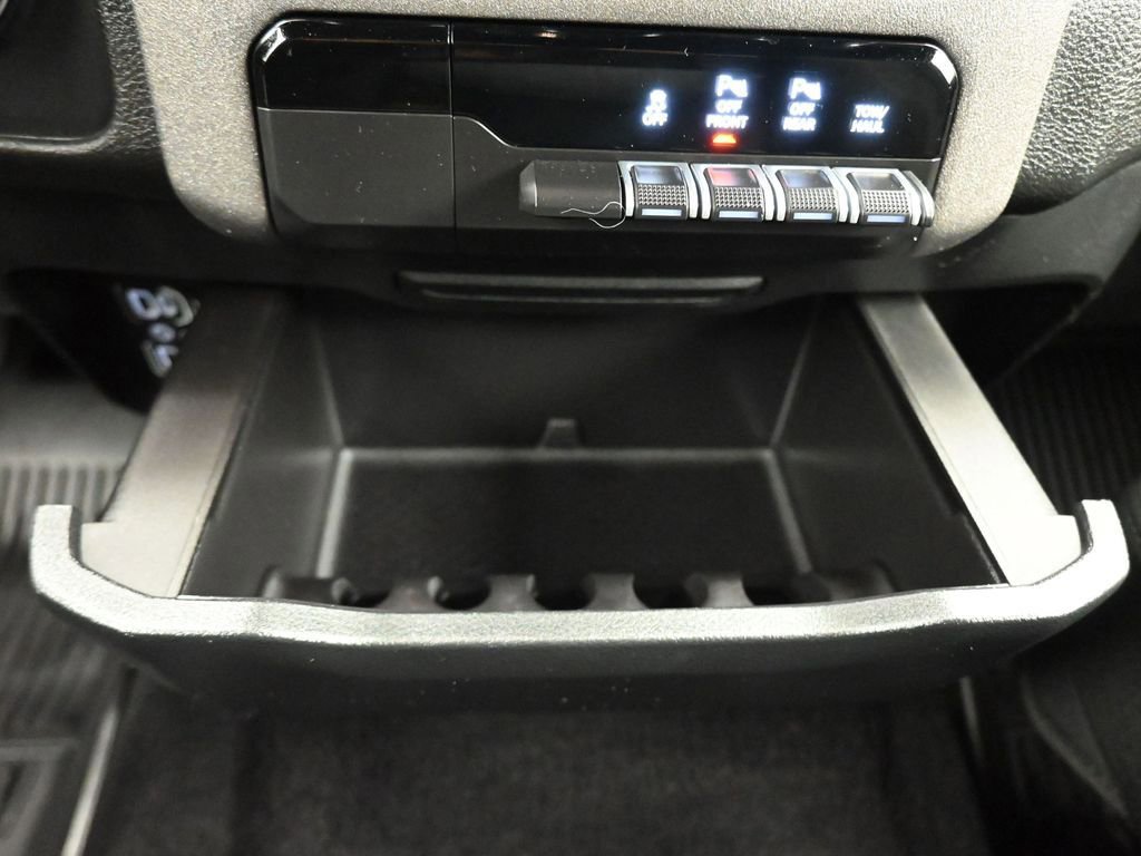 Used 2025 RAM 1500 Tradesman w/ Night Edition AWD/4WD image 24