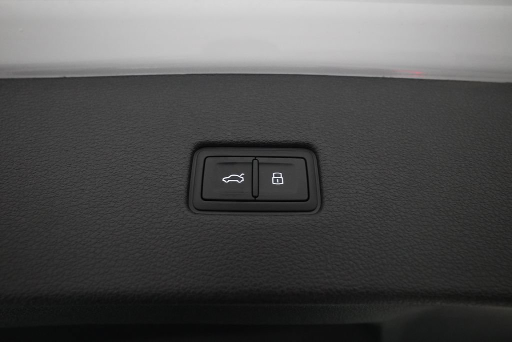 New 2026 Audi Q8 Premium Plus AWD/4WD image 15