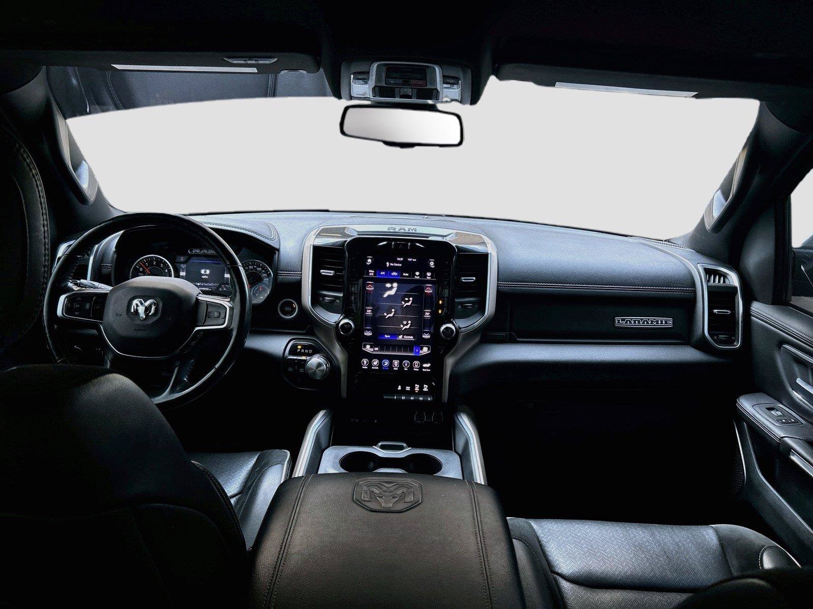 Used 2019 RAM 1500 Laramie w/ Sport Appearance Package AWD/4WD image 15
