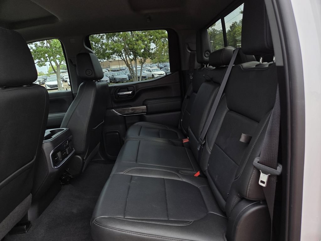 Used 2021 Chevrolet Silverado 1500 LTZ AWD/4WD image 22