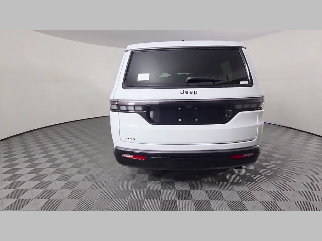 New 2026 Jeep Grand Wagoneer Limited AWD/4WD image 30