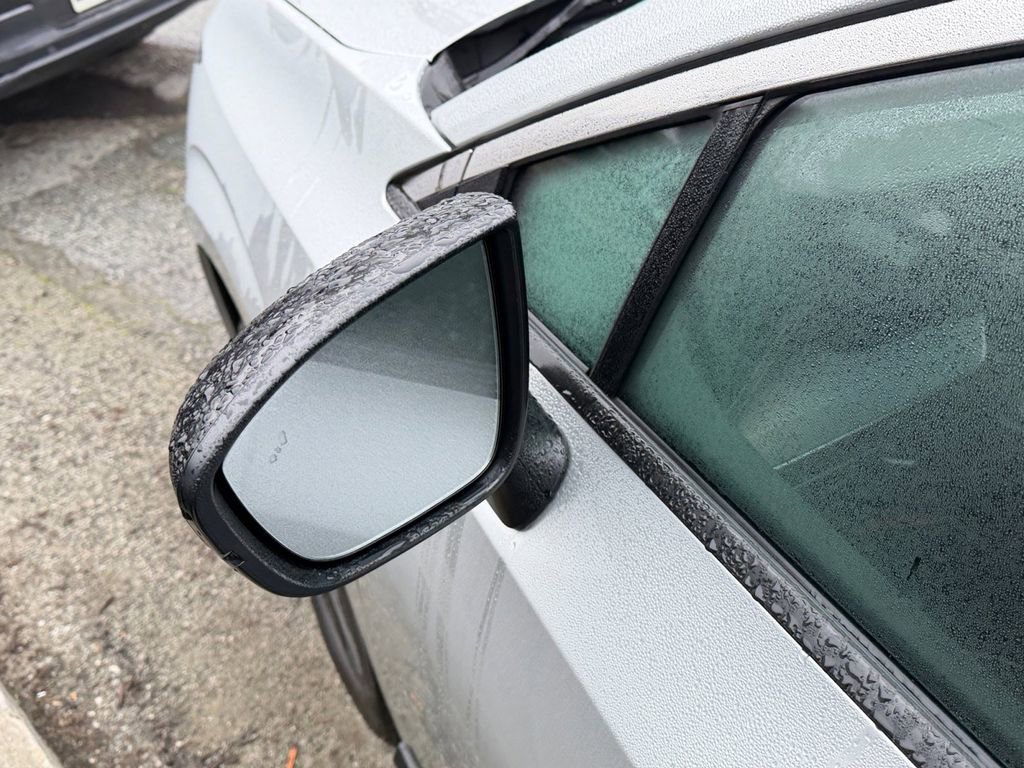 Used 2025 Nissan Murano SL image 34