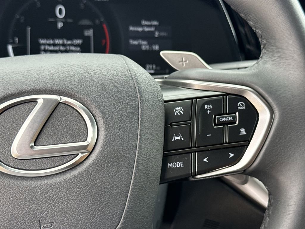 Used 2025 Lexus RX 350 FWD w/ Technology Package image 27