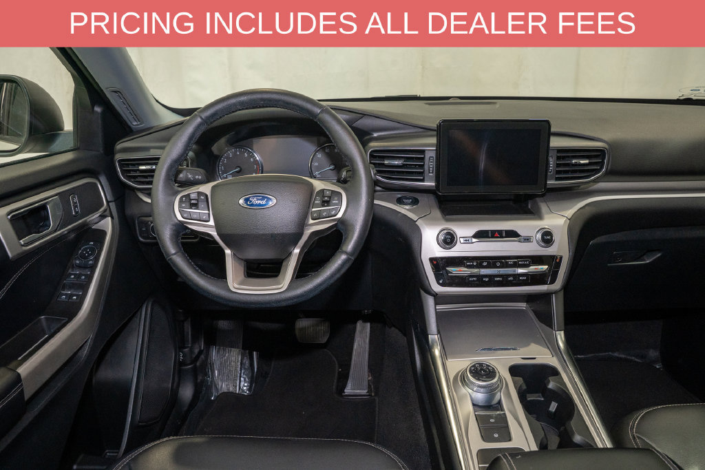 Used 2022 Ford Explorer XLT w/ Equipment Group 202A RWD image 7