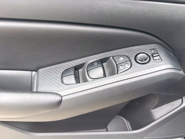 Used 2023 Nissan Altima 2.5 S FWD image 14