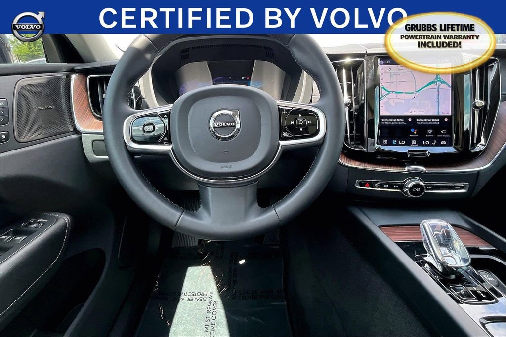Certified 2023 Volvo XC60 B5 Ultimate w/ Climate Package FWD image 8