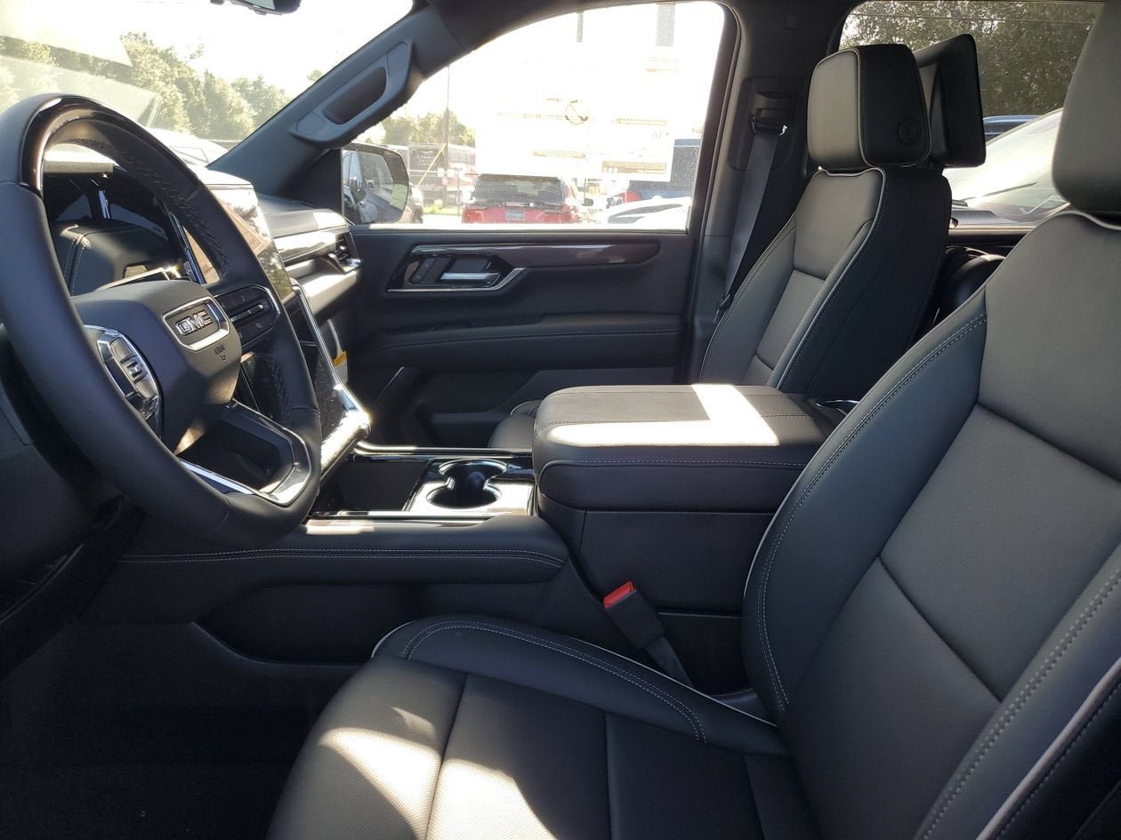New 2026 GMC Yukon XL Elevation w/ Elevation Premium Package AWD/4WD image 19