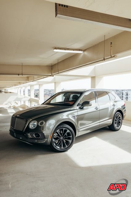 Used 2017 Bentley Bentayga image 51