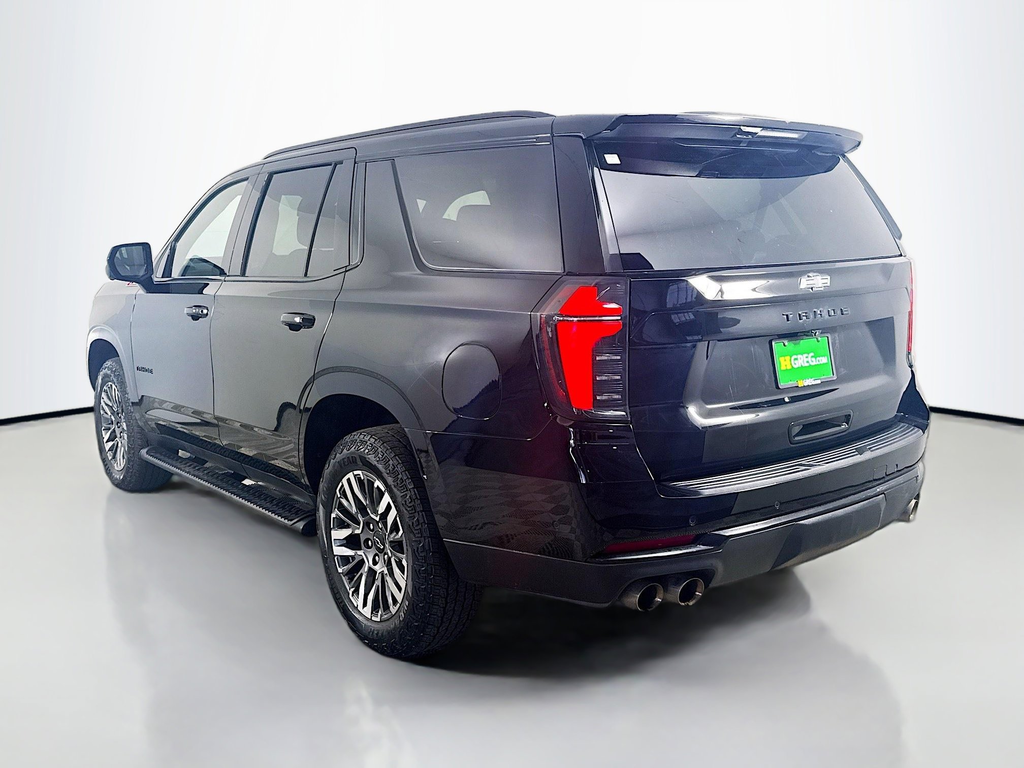 Used 2025 Chevrolet Tahoe Z71 AWD/4WD image 7