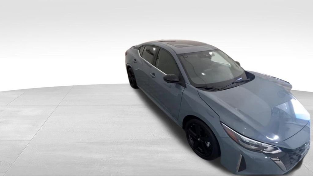 Certified 2024 Nissan Sentra SR w/ SR Premium Package image 8