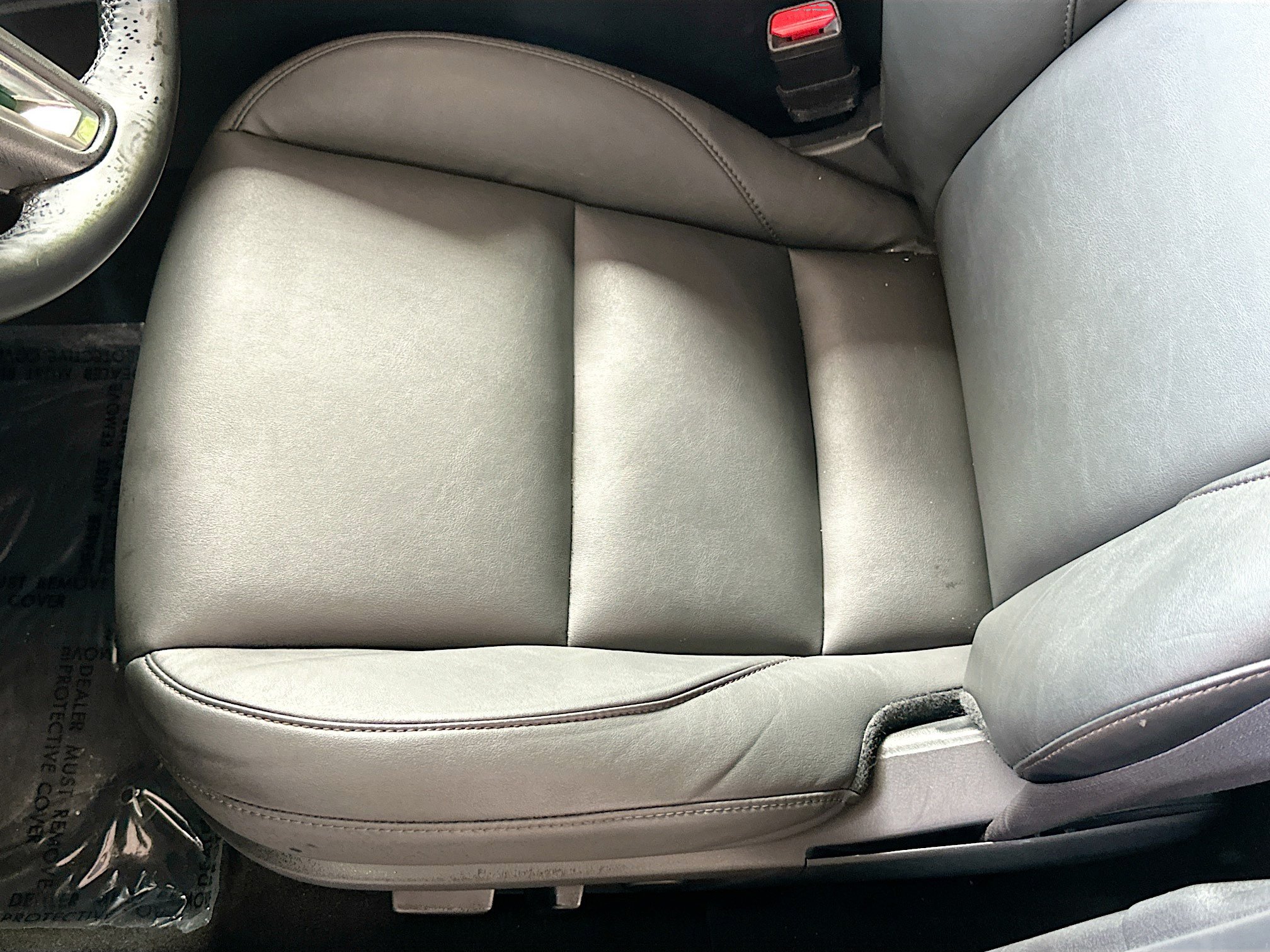 Used 2022 MAZDA MAZDA3 s FWD image 17
