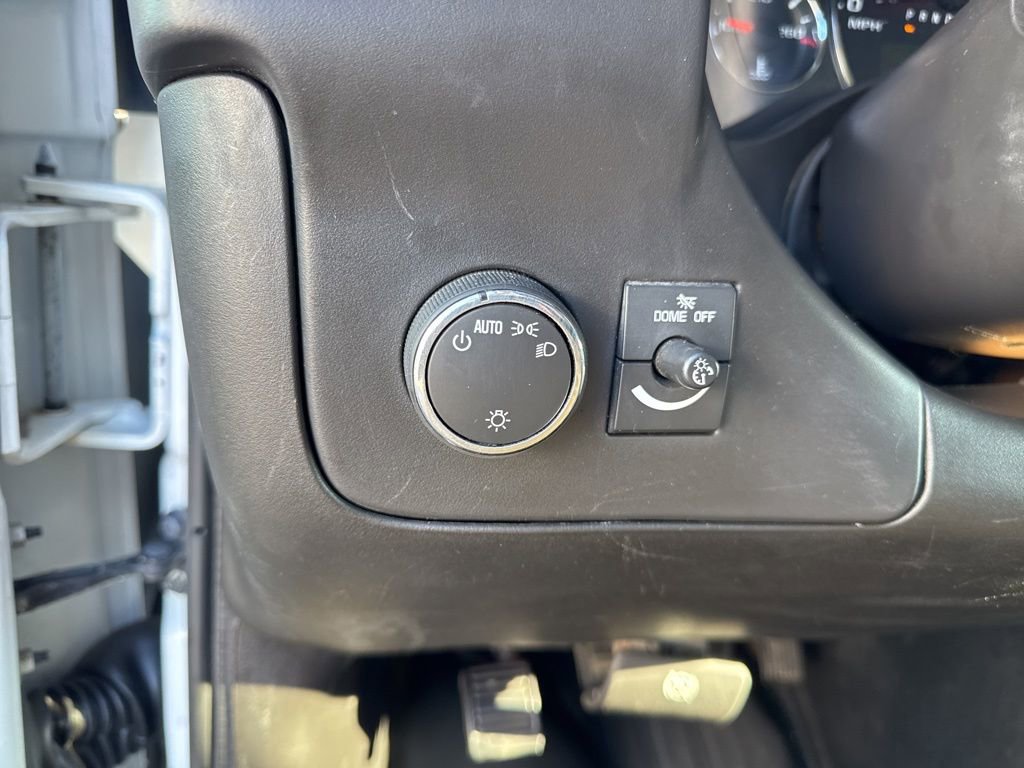 Certified 2015 Chevrolet Express 2500 image 13