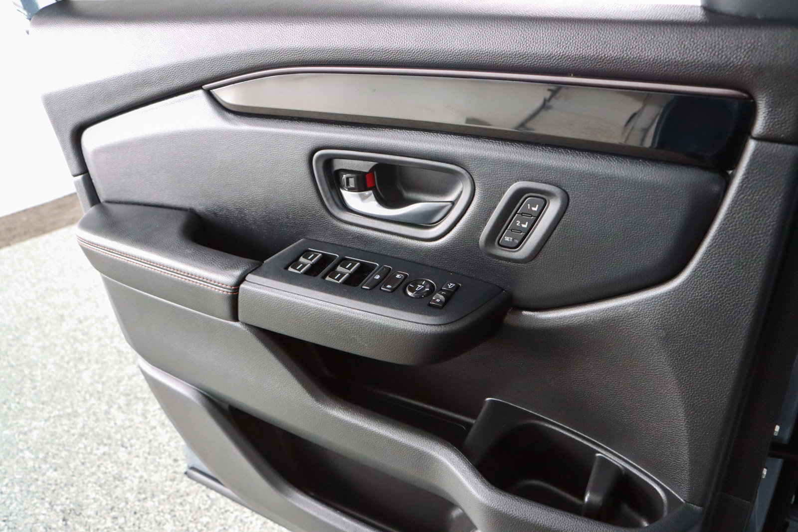 Used 2024 Honda Pilot TrailSport image 22