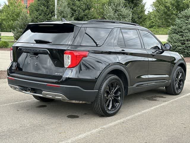 Used 2023 Ford Explorer XLT w/ Equipment Group 202A AWD/4WD image 33