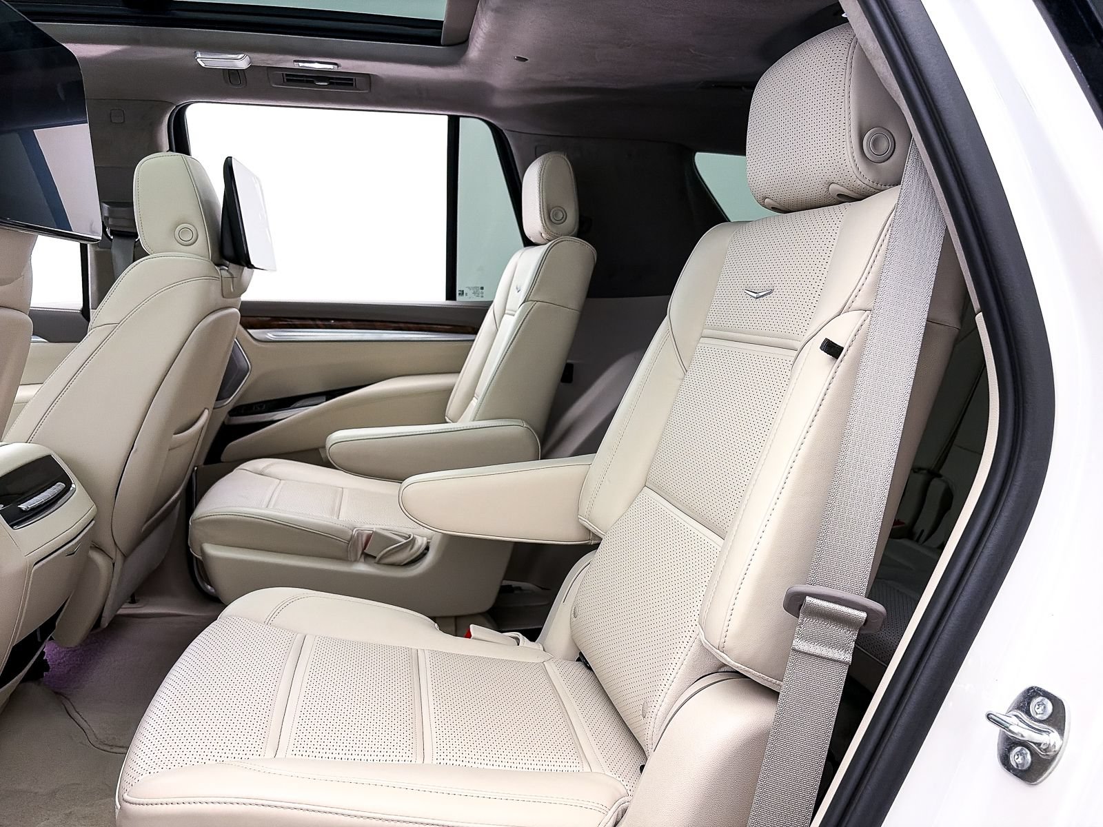 Used 2025 Cadillac Escalade Sport Platinum AWD/4WD image 40