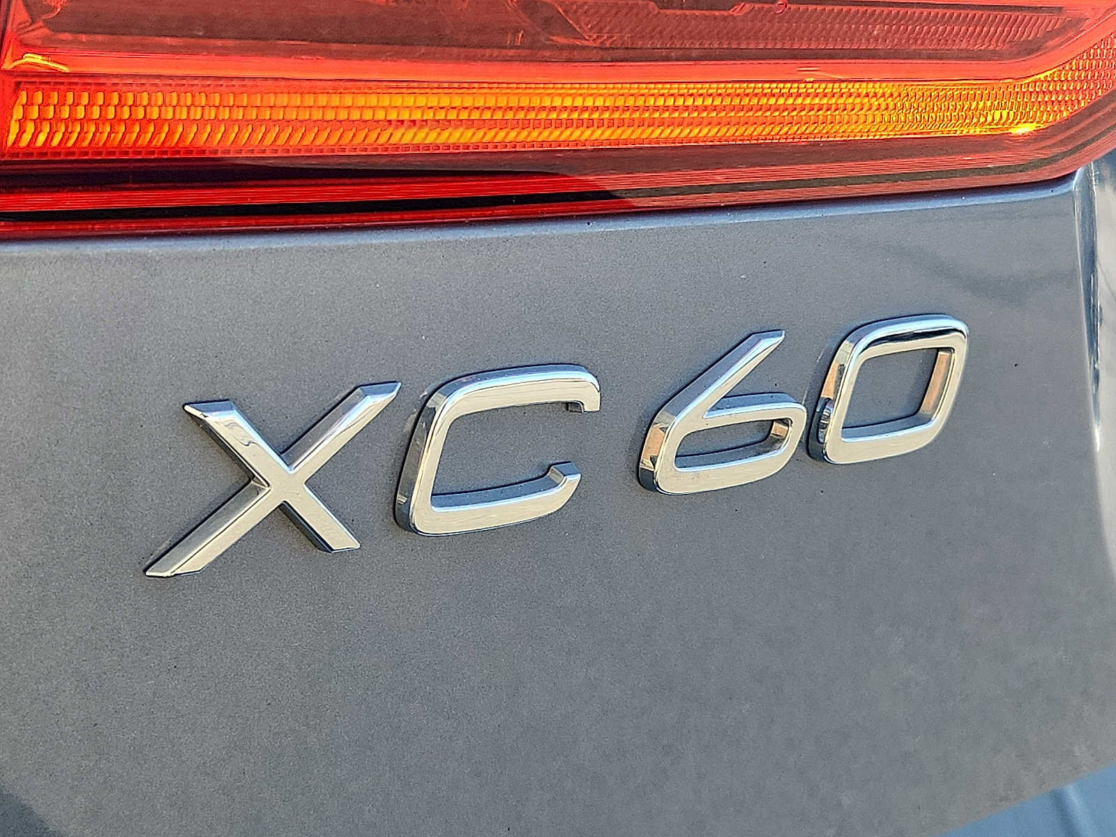 Certified 2023 Volvo XC60 B5 Core w/ Climate Package image 27