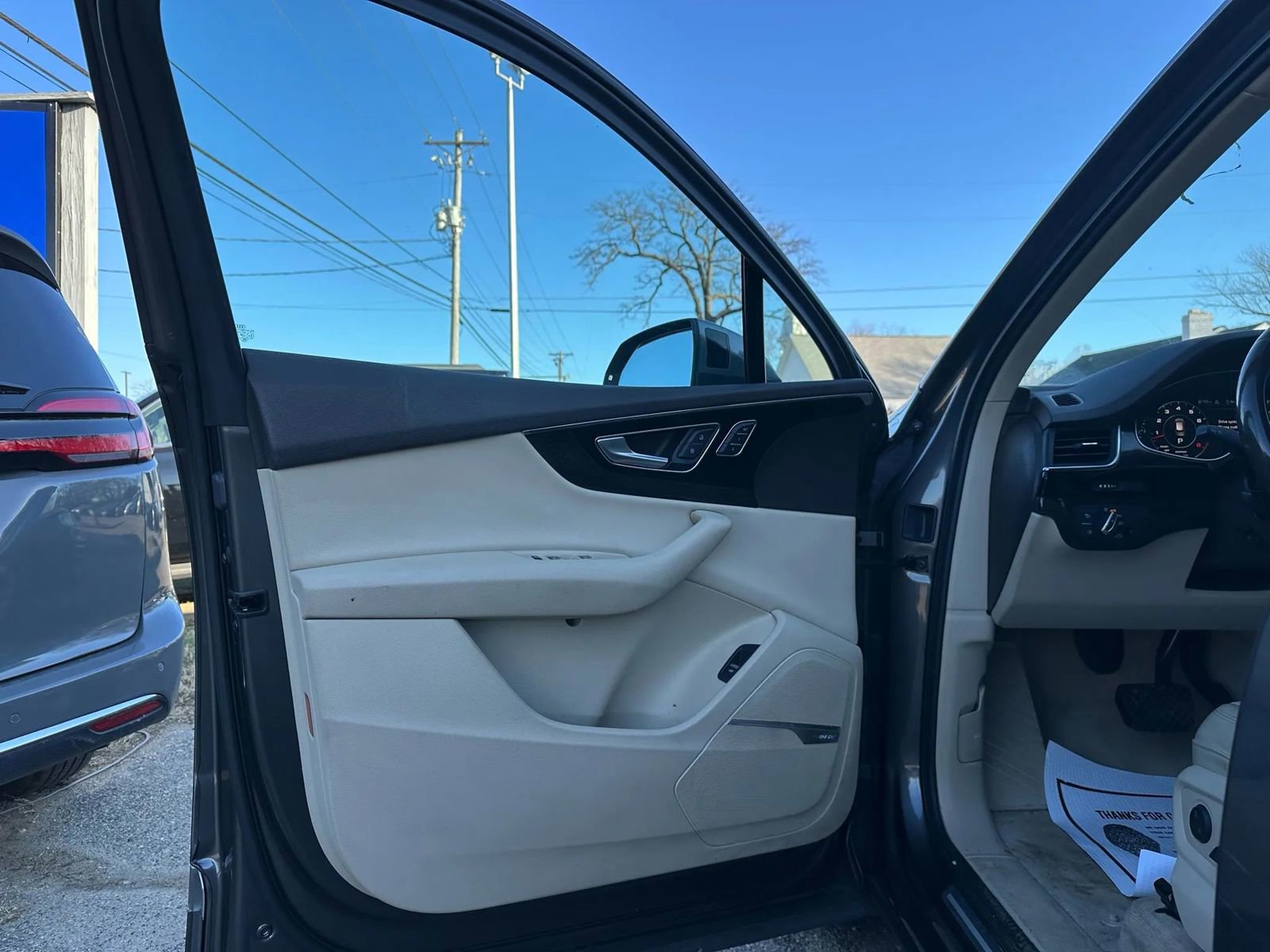 Used 2019 Audi Q7 3.0T Premium Plus image 19