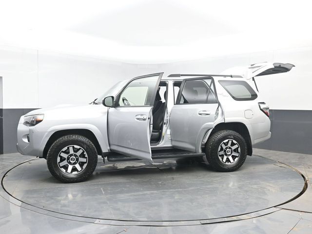 Used 2021 Toyota 4Runner TRD Off-Road AWD/4WD image 51