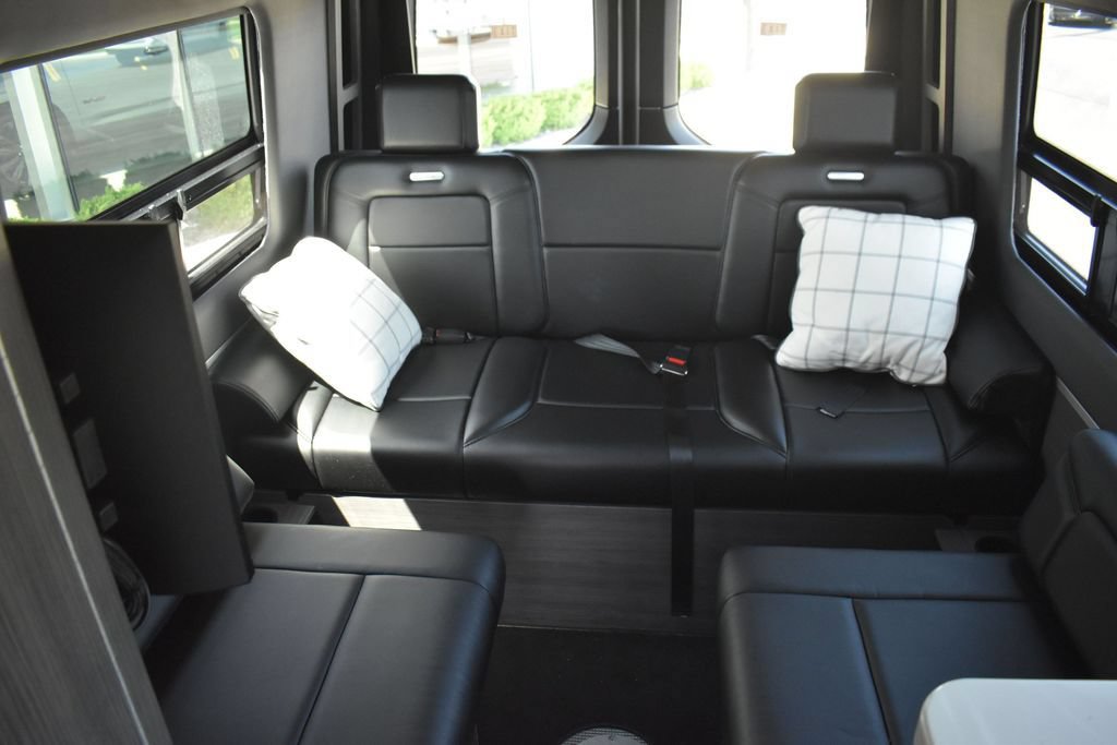 Used 2022 Mercedes-Benz Sprinter 3500 image 45