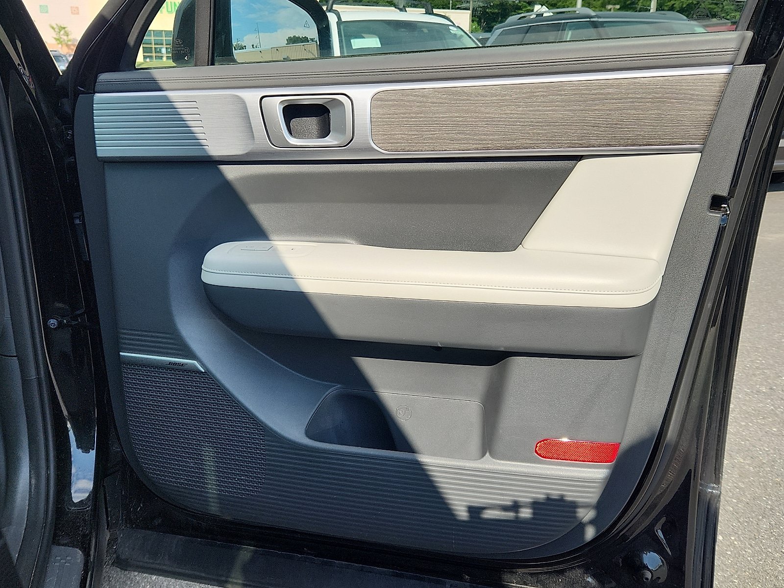 Certified 2024 Hyundai Santa Fe Limited AWD/4WD image 37