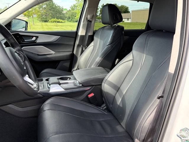 Used 2024 Acura MDX w/ Technology Package AWD/4WD image 12