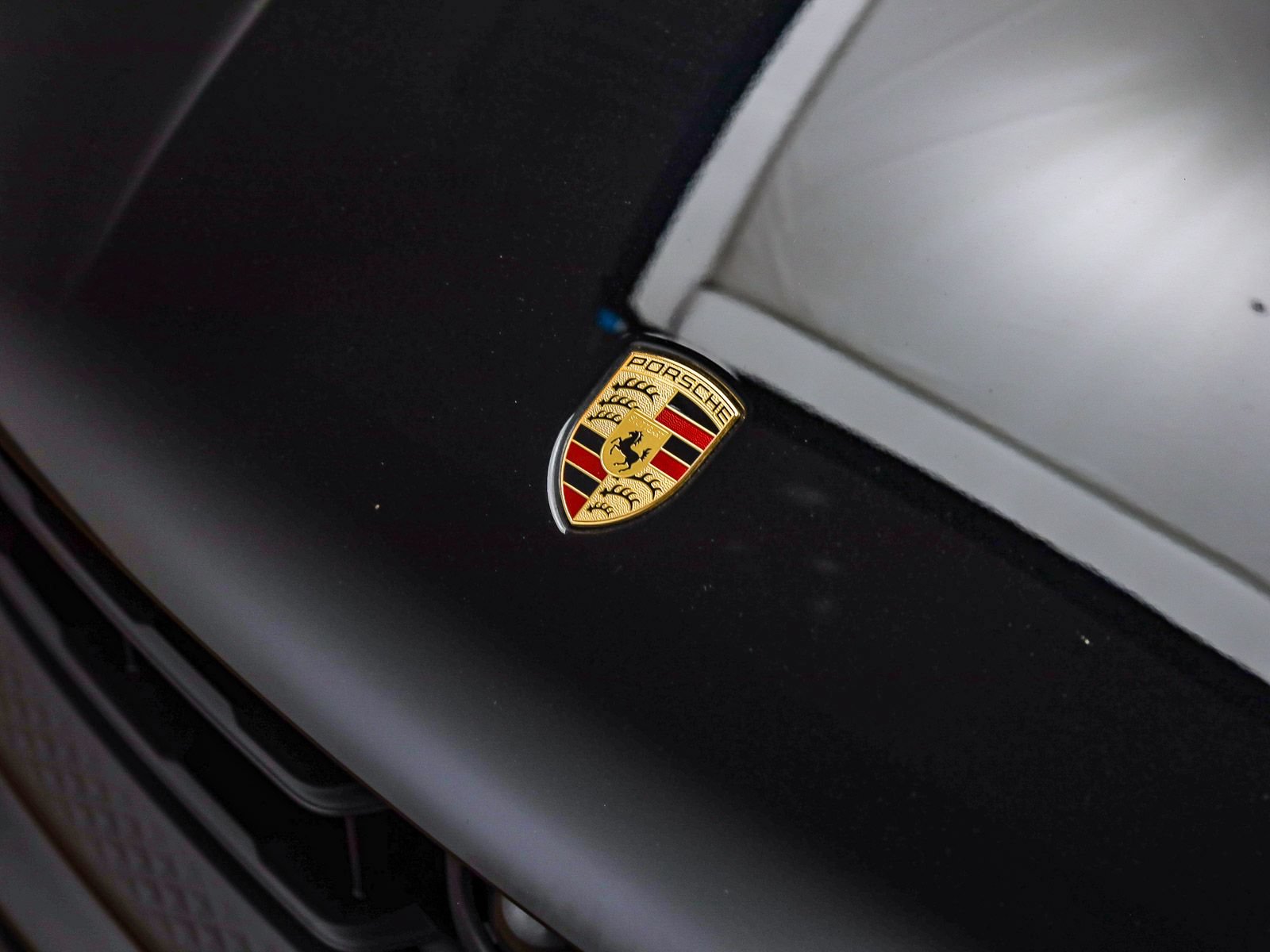 Certified 2026 Porsche Macan AWD/4WD image 12