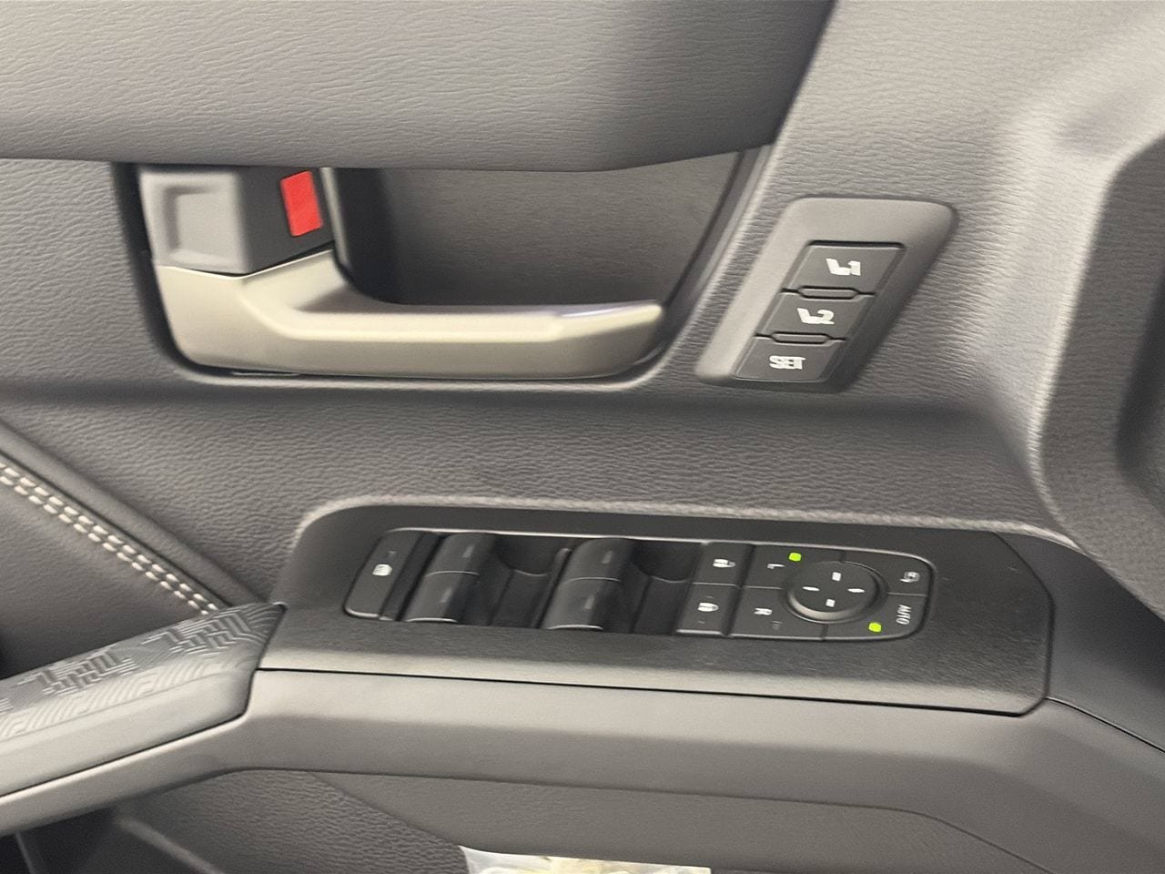 New 2026 Toyota 4Runner Limited AWD/4WD image 17
