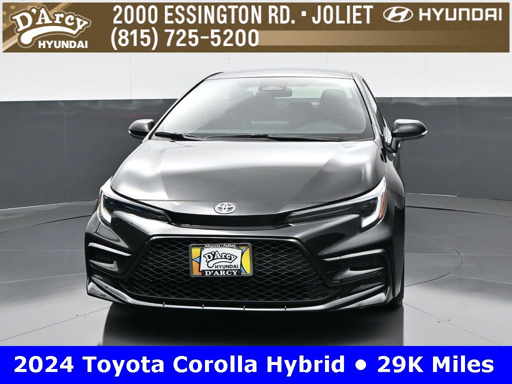 Used 2024 Toyota Corolla Hybrid Sedan image 2