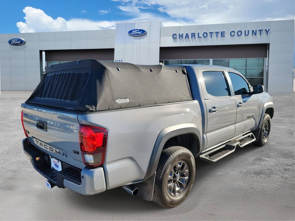 Used 2021 Toyota Tacoma SR5 w/ Trail Edition image 4