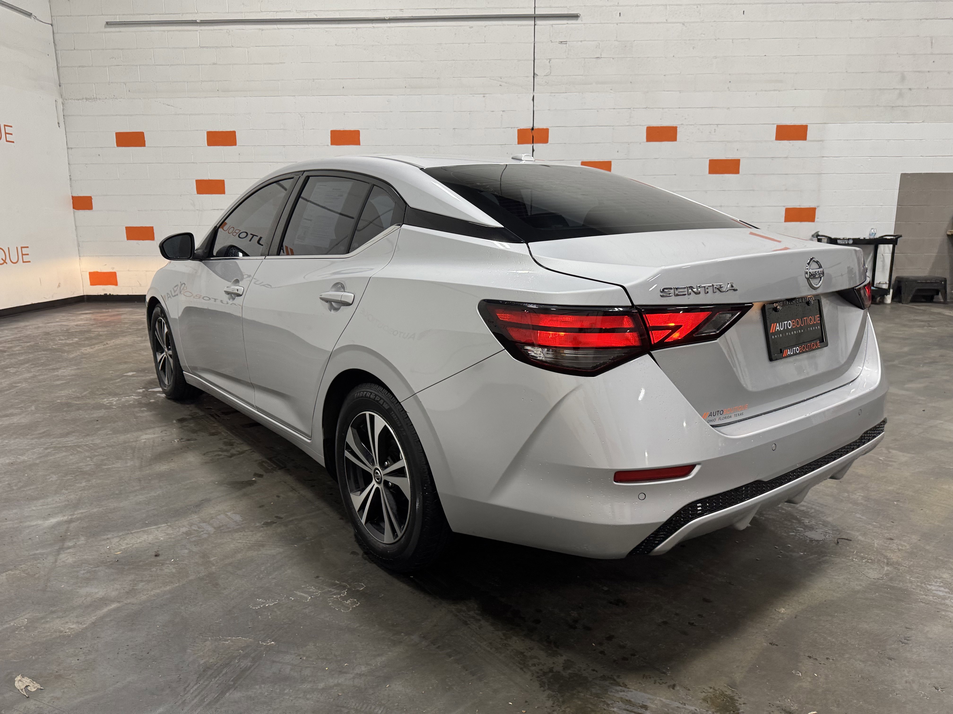 Used 2021 Nissan Sentra SV image 13