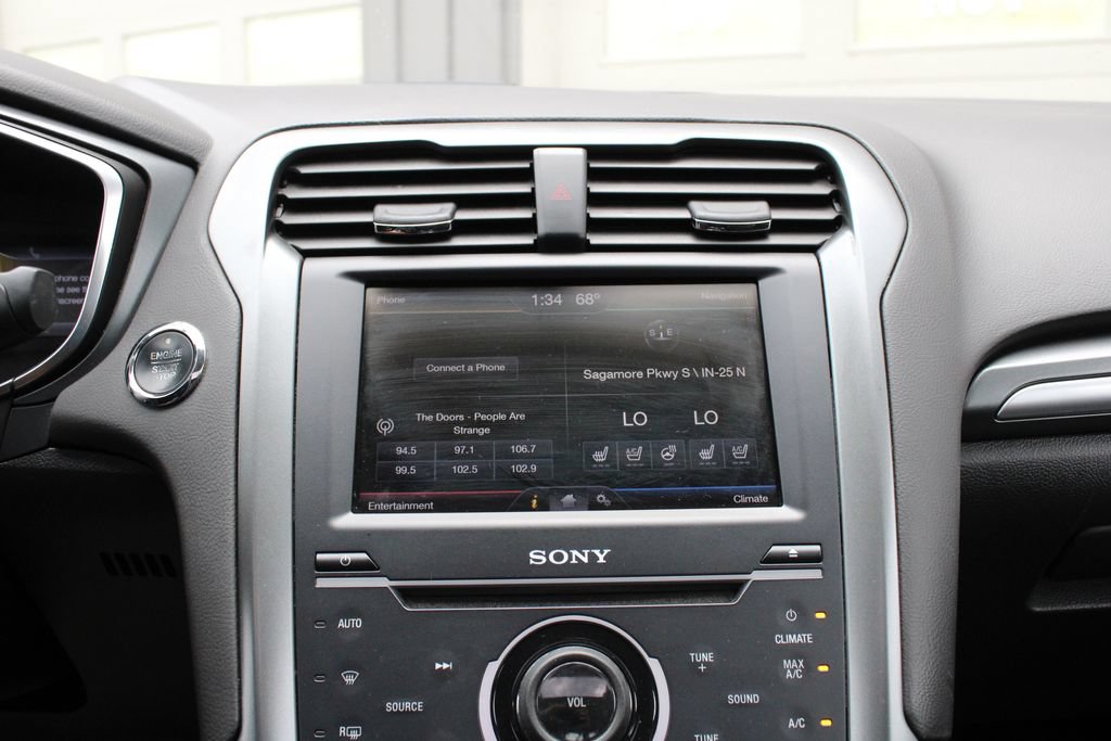 Used 2014 Ford Fusion Titanium AWD/4WD image 16