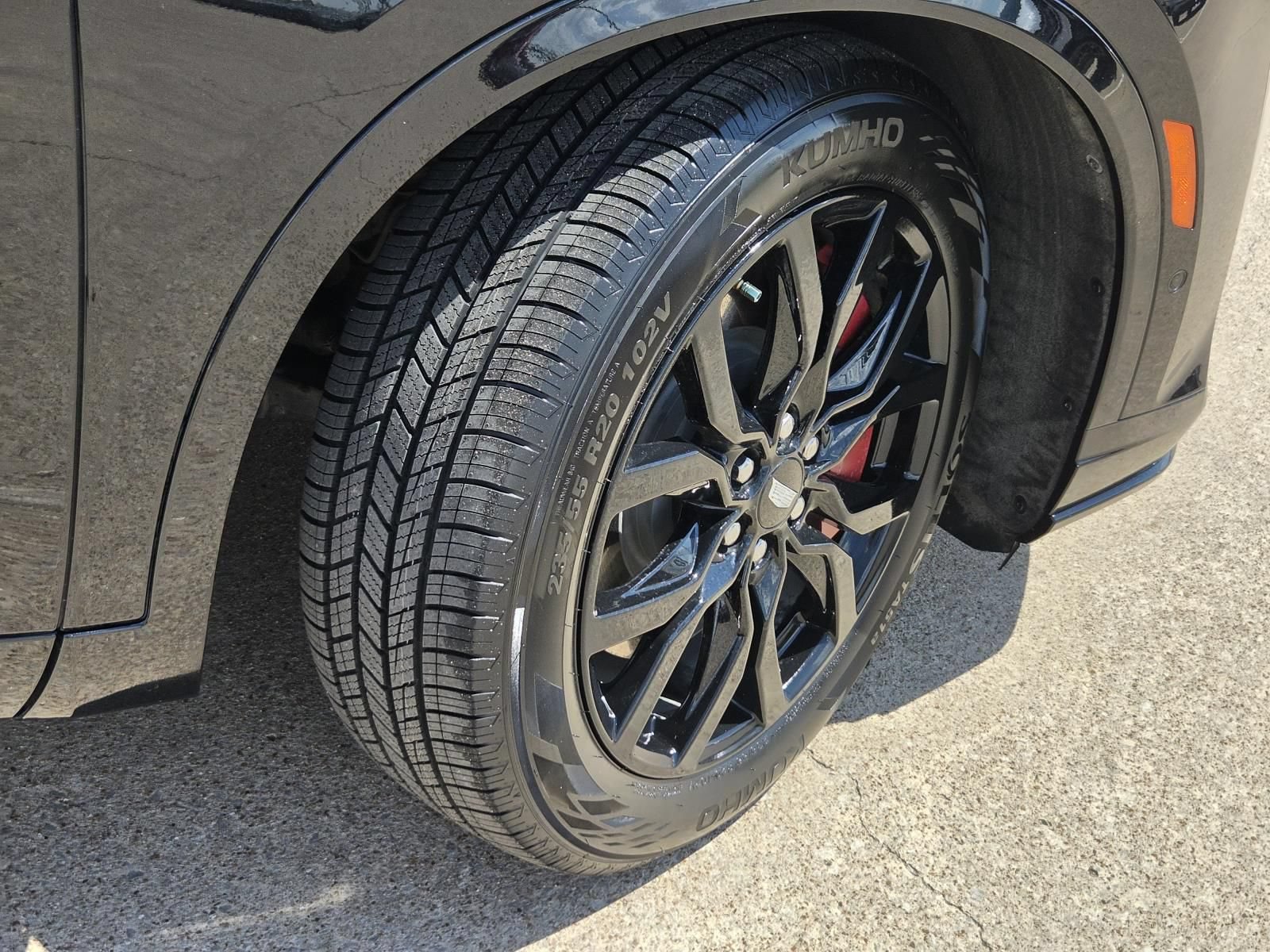 Used 2022 Cadillac XT6 Sport w/ Technology Package AWD/4WD image 6
