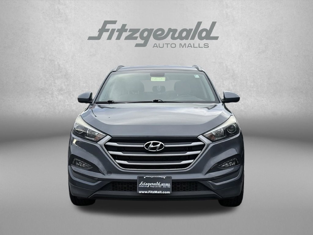 Used 2017 Hyundai Tucson SE w/ SE Popular Package 02 AWD/4WD image 2