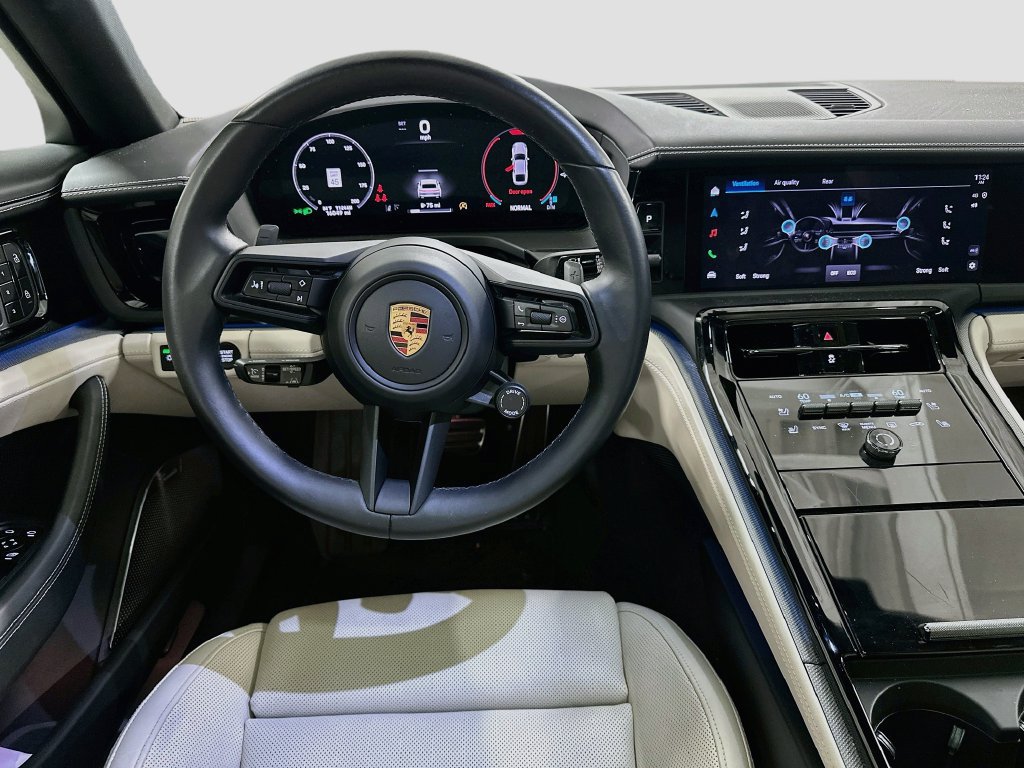 Certified 2024 Porsche Panamera 4 AWD/4WD image 23