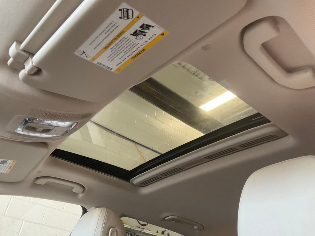 Used 2022 Mercedes-Benz GLE 350 4MATIC image 24