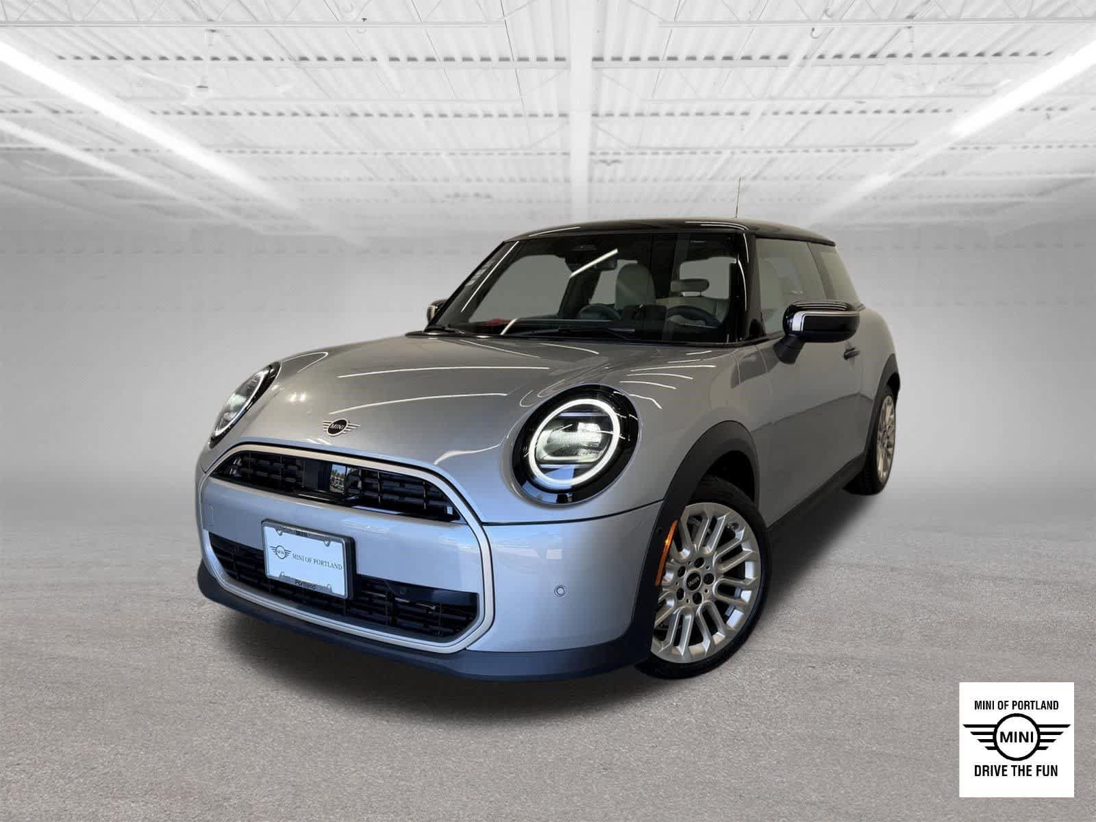 Used 2025 MINI Cooper 2-Door Hardtop FWD 360° Tour